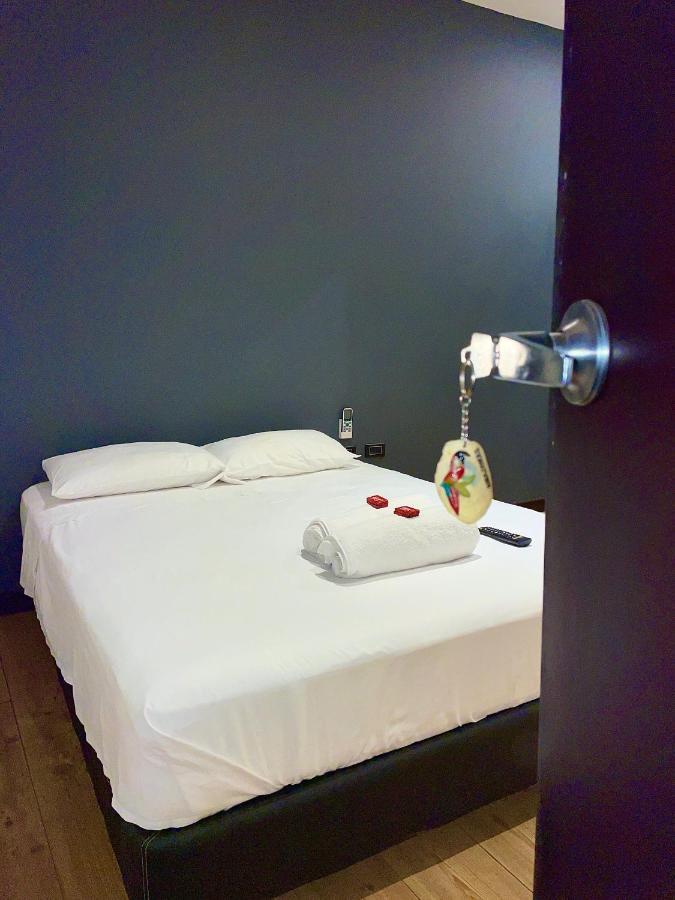 Zugi Inn Hotel Leticia Ngoại thất bức ảnh
