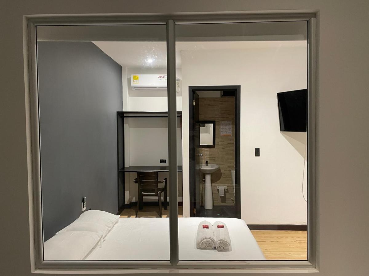 Zugi Inn Hotel Leticia Ngoại thất bức ảnh